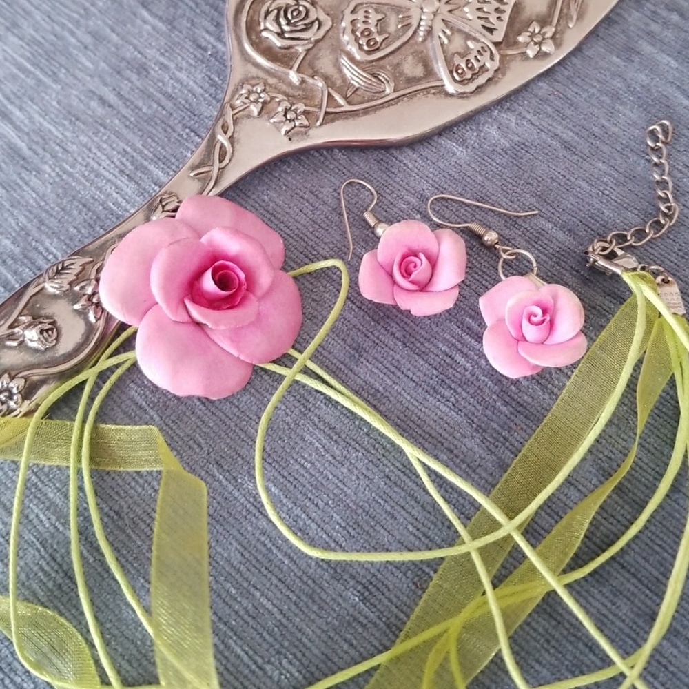 ROSES!!!! Adorable Capodimonte set!!!!